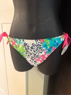 4/$16 NWT SO Floral & Leopard Print Bikini Bottom with Pink Ties M